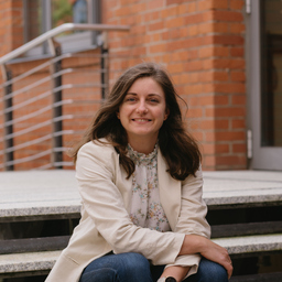 Nina Weineck