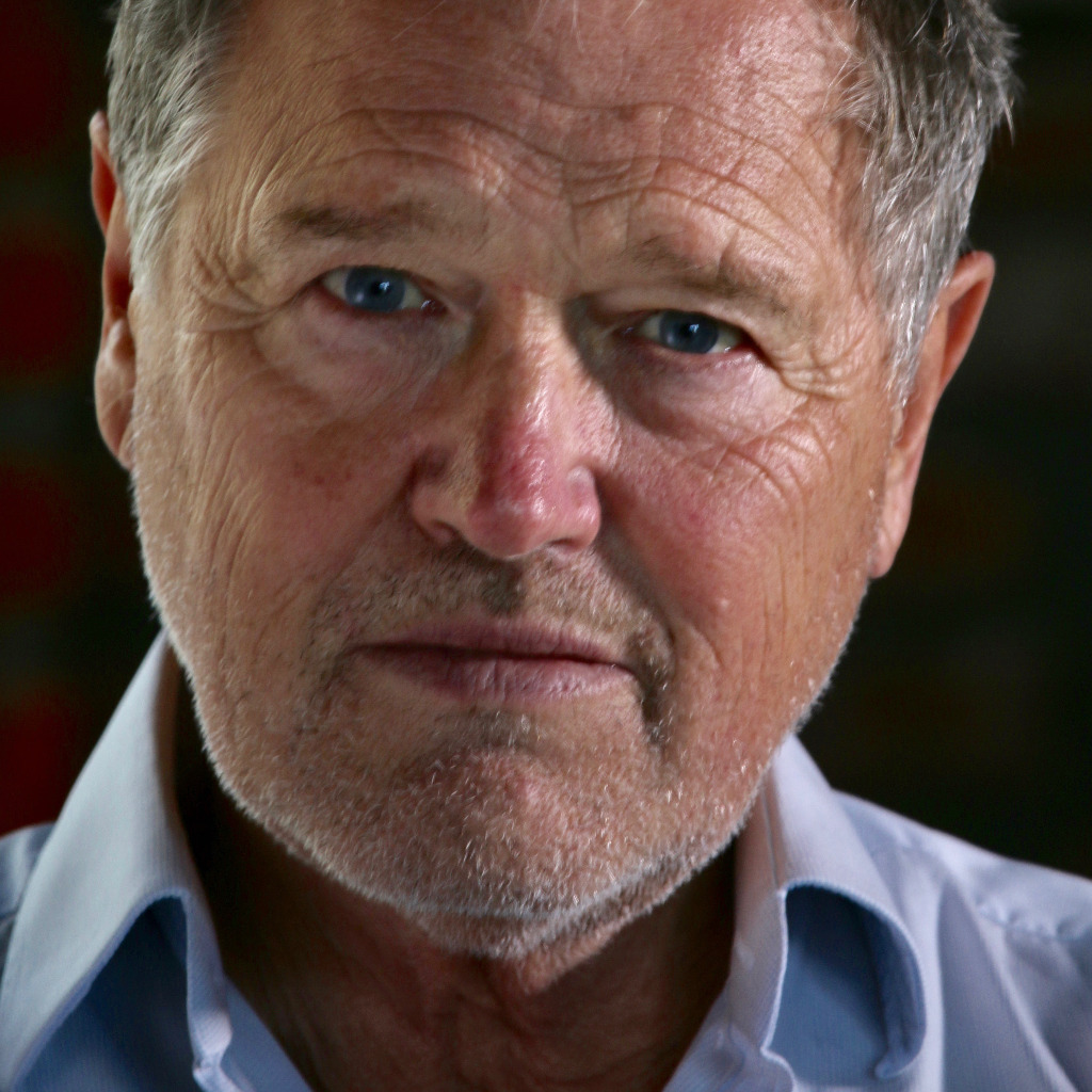 John Delbridge Regisseur John Delbridge XING