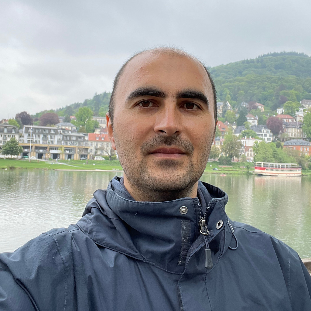 Anar Gafarov DCEO Engineer Amazon Web Services XING