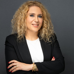 Nadine Zein