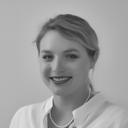 Katrin Holthuis 