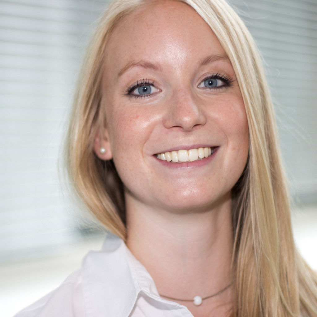 Michaela von Ey Vertragsmanagement (Senior Professional) ALVG