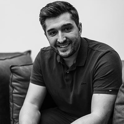 Max Karastelev