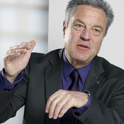 Prof. Dr. Volker Linneweber