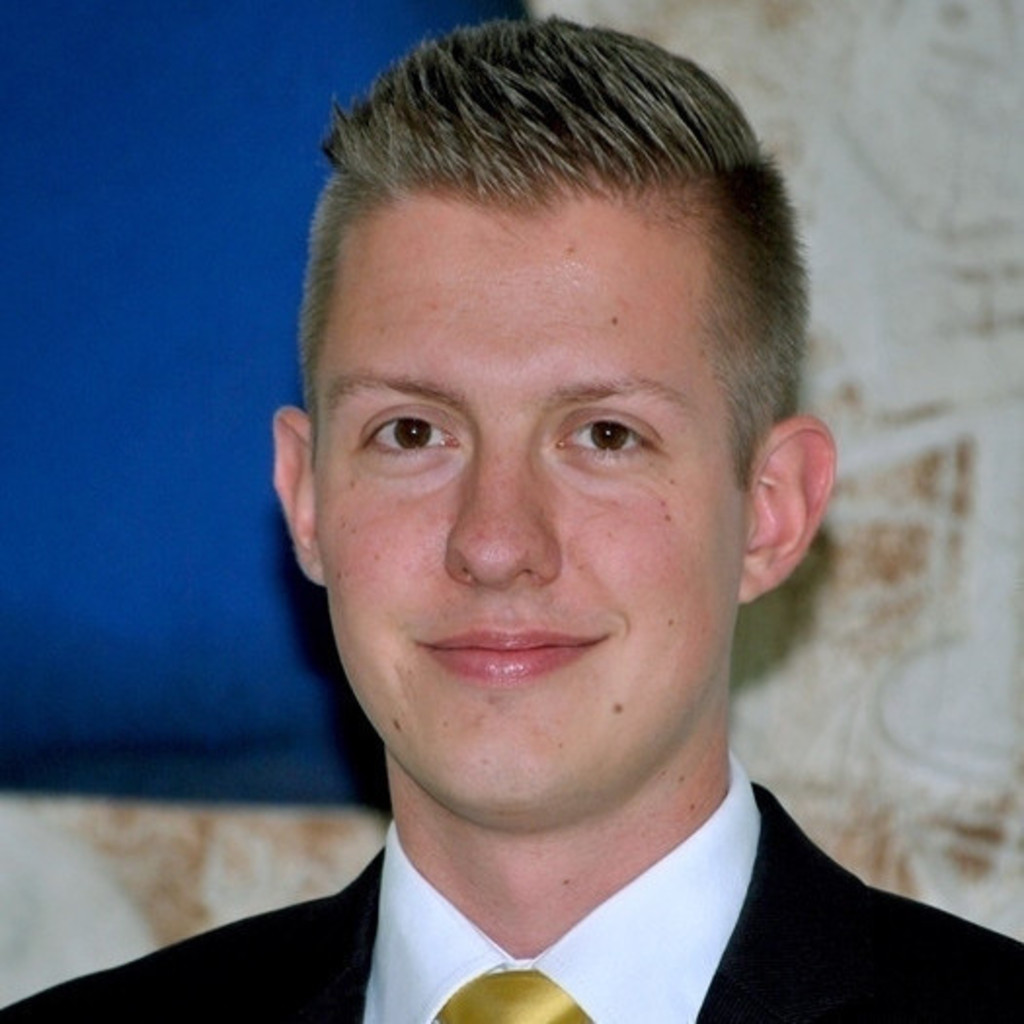 Michael Schmid und Finanzberater / Mitglied der