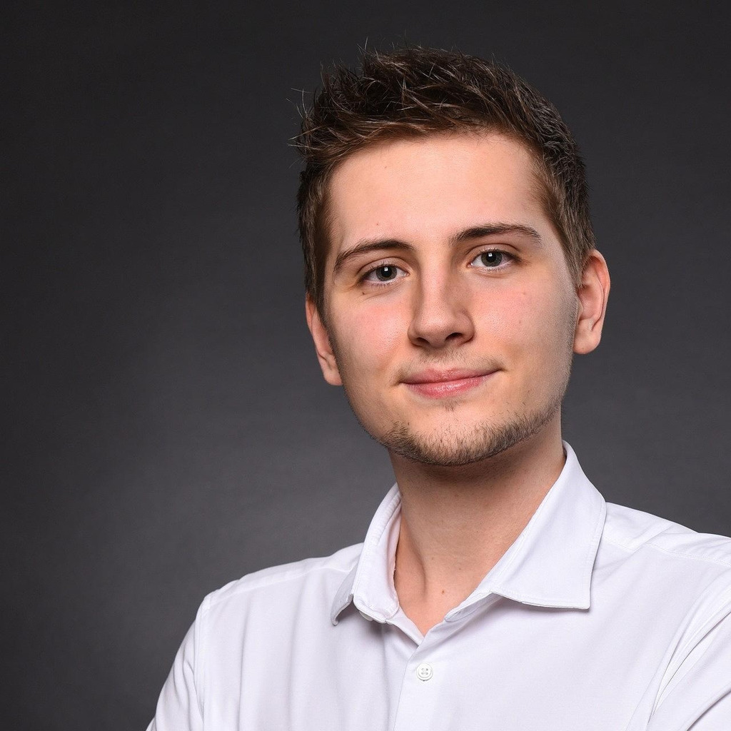 Lars Bartels Junior Sales Manager AmbientTV Sales & Services GmbH