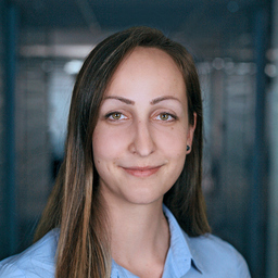 Eszter Novák