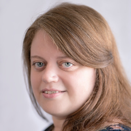 Nadine Göbel