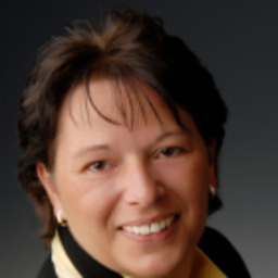 Stefanie Lumbsch