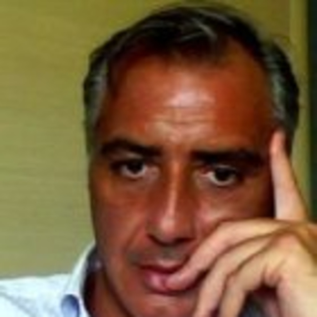 Francesco vardaro Cannavale Director general somahi plus s.a.r.l