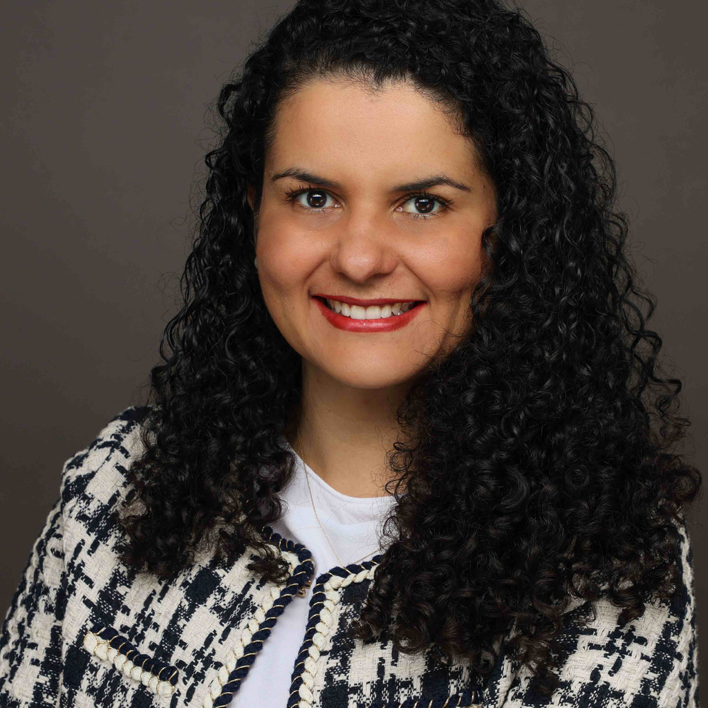 Andreza C. Barbosa de Souza Teamleiterin Customer Care Kühne