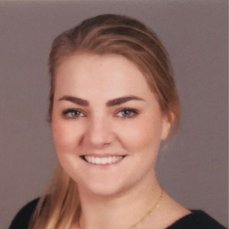 Nadine Hofacker