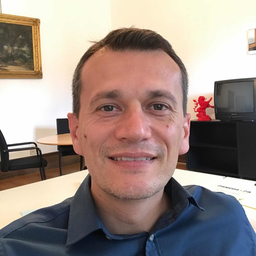 Dr. Sebastian F. Martin
