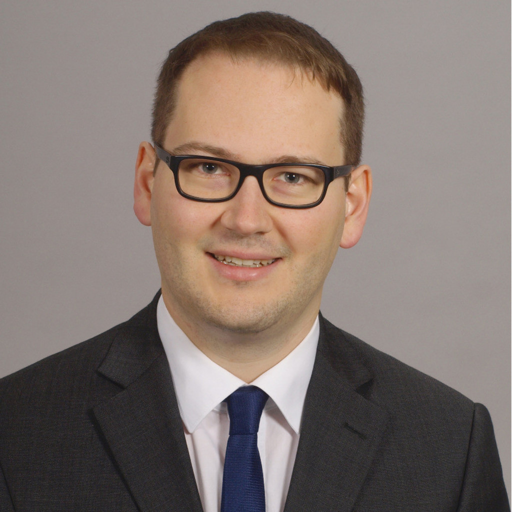 Dr. Michael Bauer | XING