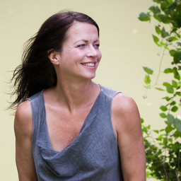 Christine Schönfelder