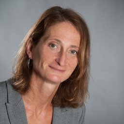 Claudia Manns