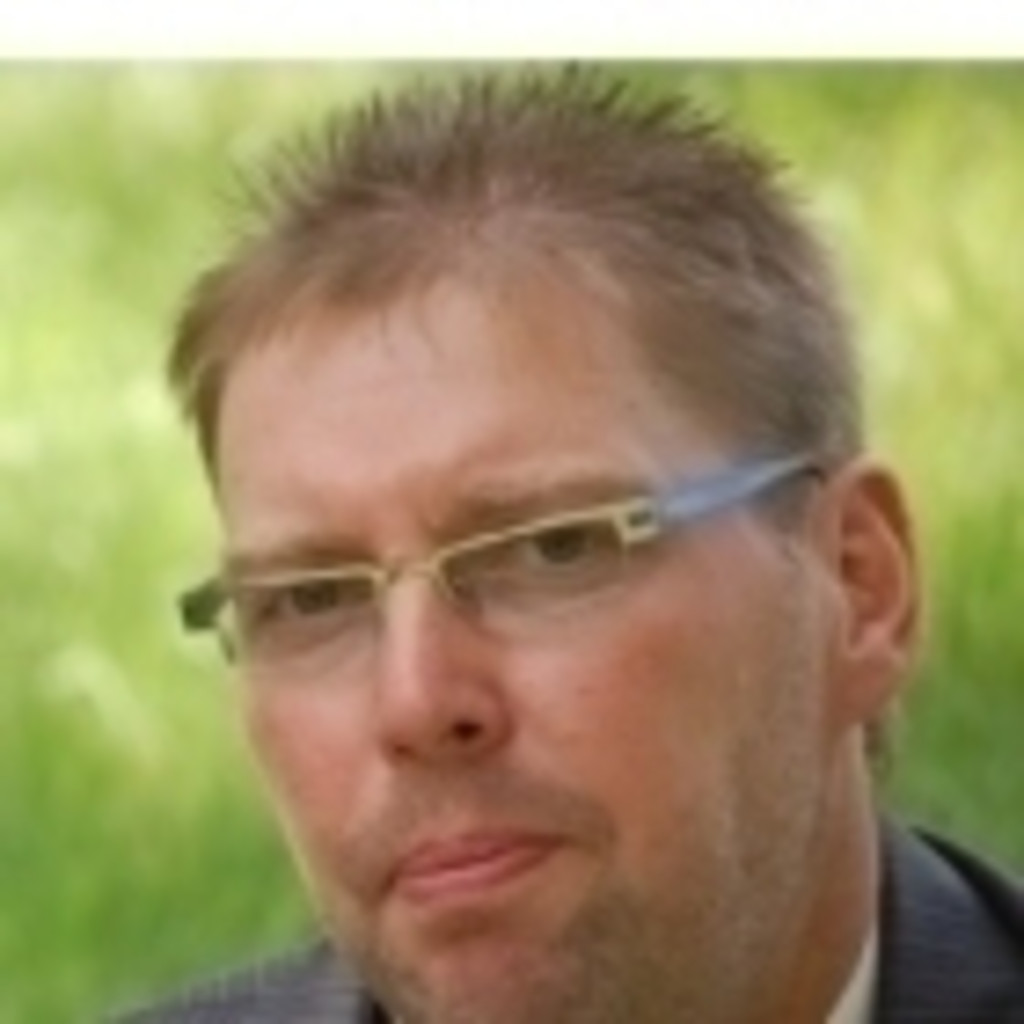 Ralph Bock Operations Manager ESET XING