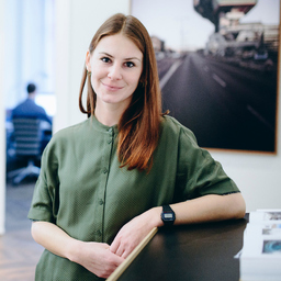 Laura M. Müller