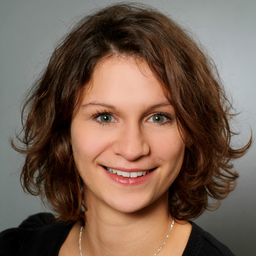Claudia Hoffmeister