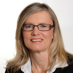 Cornelia Riedo