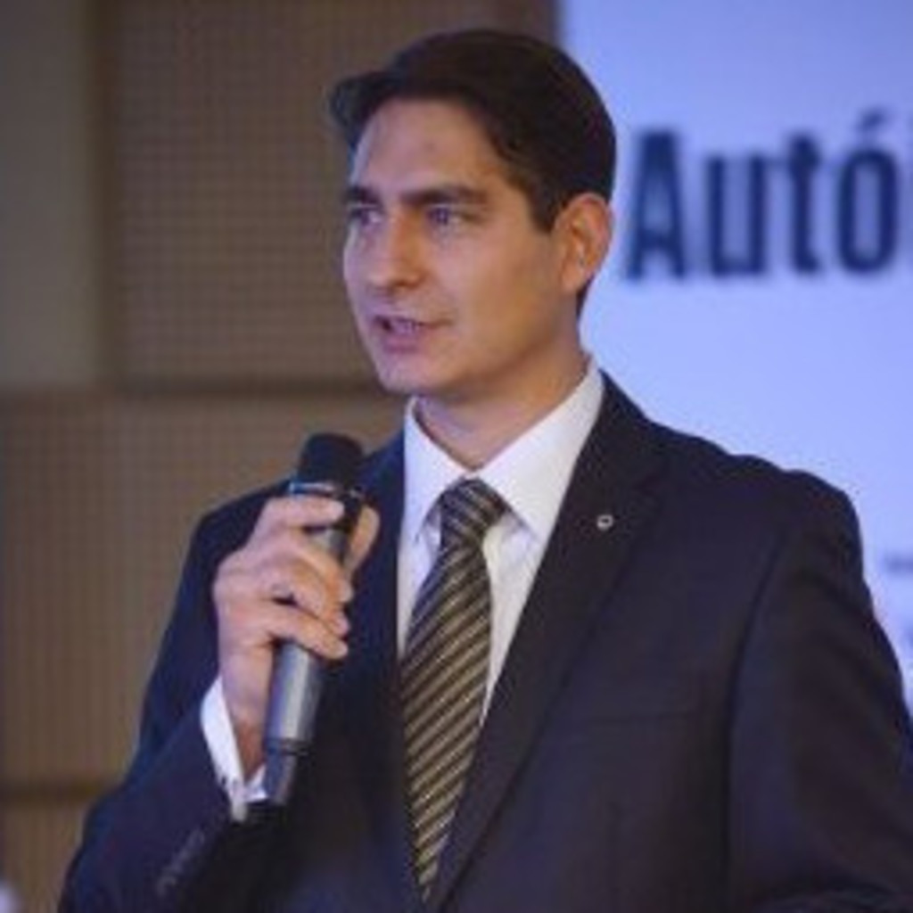 Peter Geschäftsführer TEQUA International GmbH XING