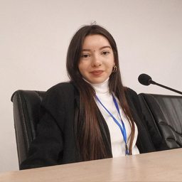 Öznur Şasmaz