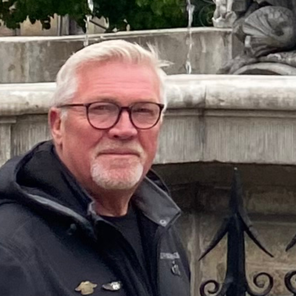 Wolfgang Pilster Geschäftsführer MID Solutions GmbH XING