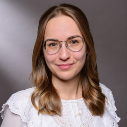 Julia Piehler
