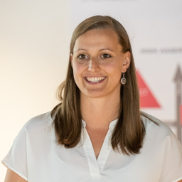Carina Rosenau