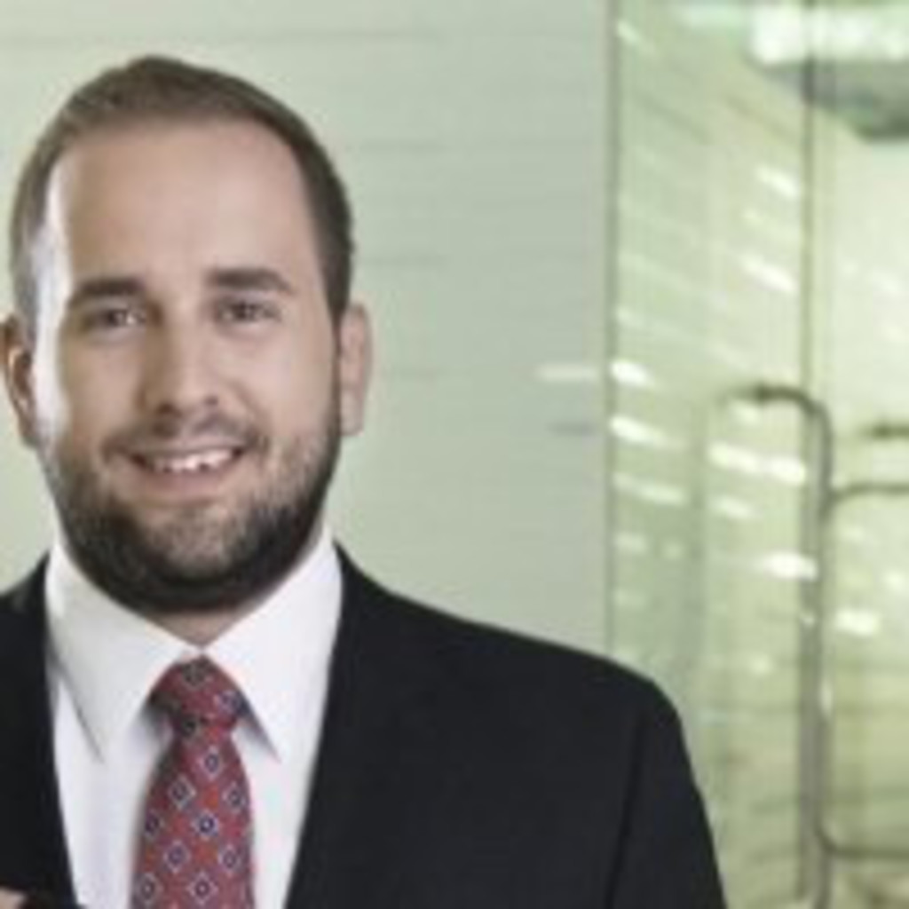 Vladimir Tomic Head of Business Development Raisin Bank AG XING