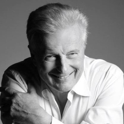 Dr. Claus Degler