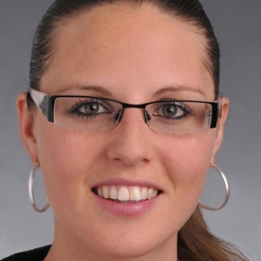 Tanja Frank Fachspezialistin Versicherungstechnik Unternehmen SWICA