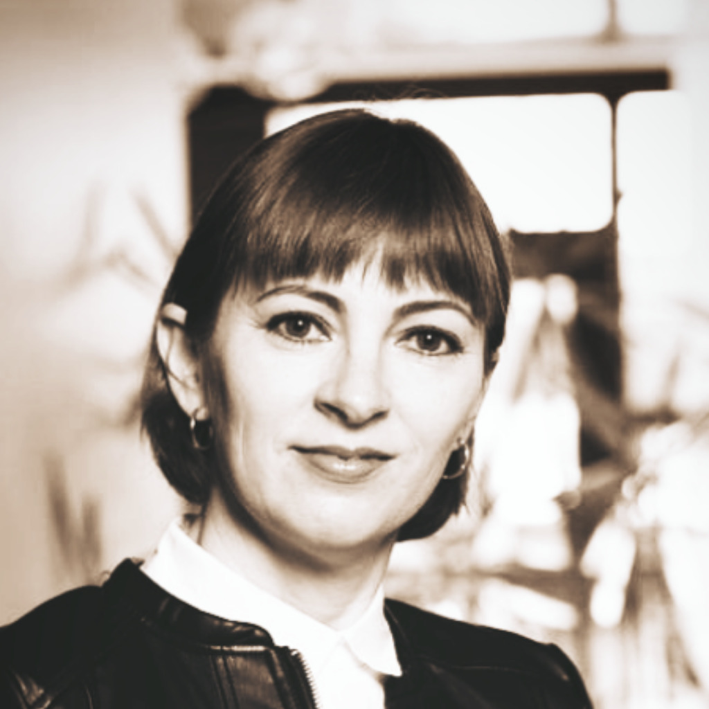 Mag Eveline Hruza Generalsekret rin Taxi 40100 XING