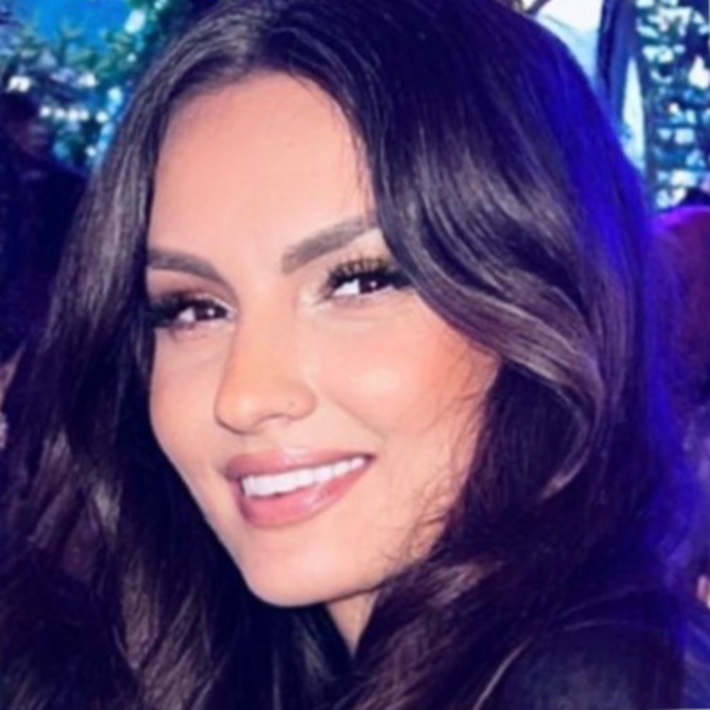 Raluca Constantinescu Digital Marketing Manager Tez Tour XING