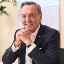 Dr. Klaus Moeller