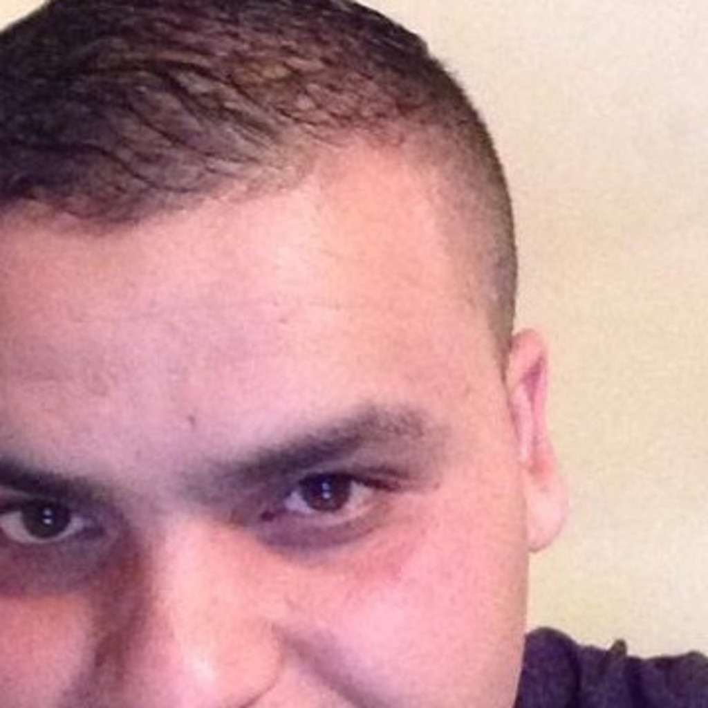 Sami Samilo Working in factory Lush Fresh Handmade Cosmetics XING