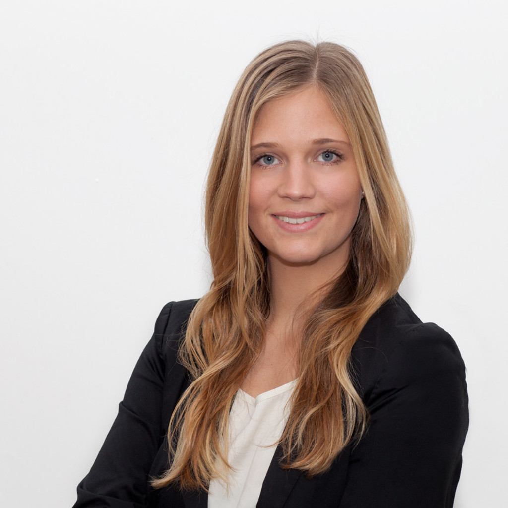 Noemi Schlemmer - Online-Shop Rollout Manager International - BAHAG AG ...