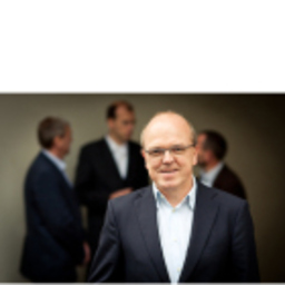 Dr. Nils-Christian Lund