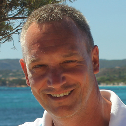 Dr. Alain Chomik