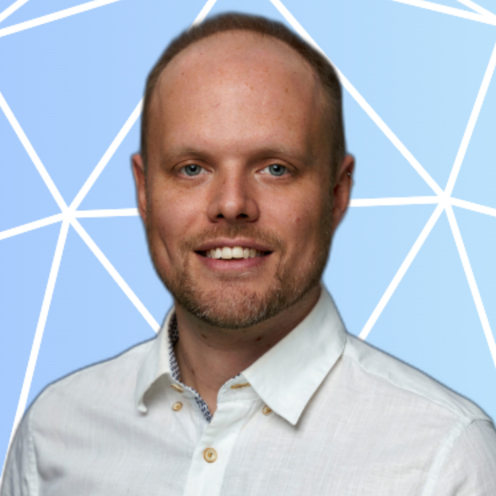 Oliver Hudson Senior IT Manager Staffbase GmbH XING