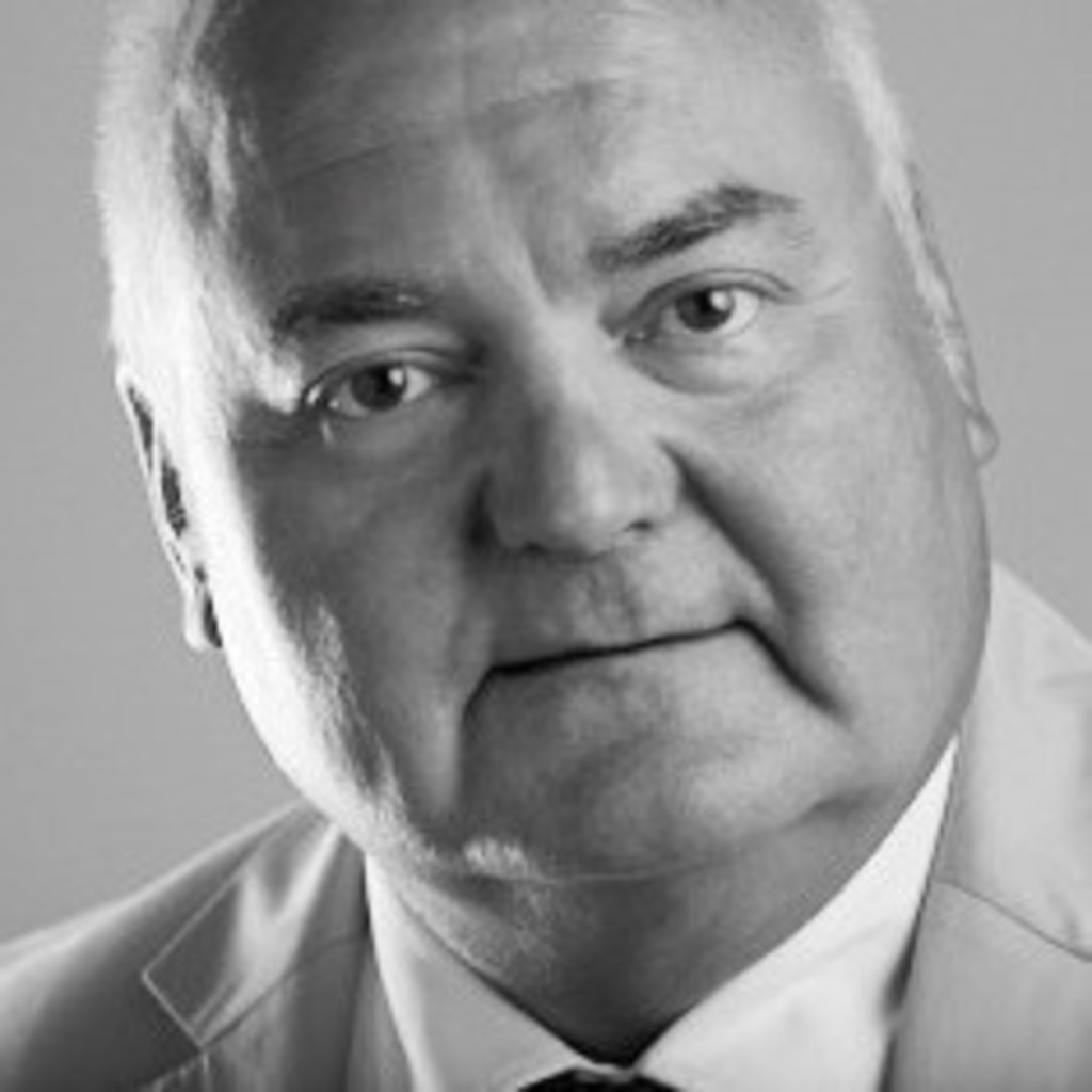 John Pfister Hoteldirektor selfemployed person XING