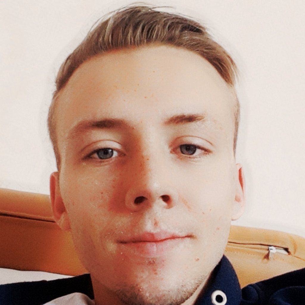 Benjamin James Lagermitarbeiter NIHS GmbH Norddeutscher Industrie