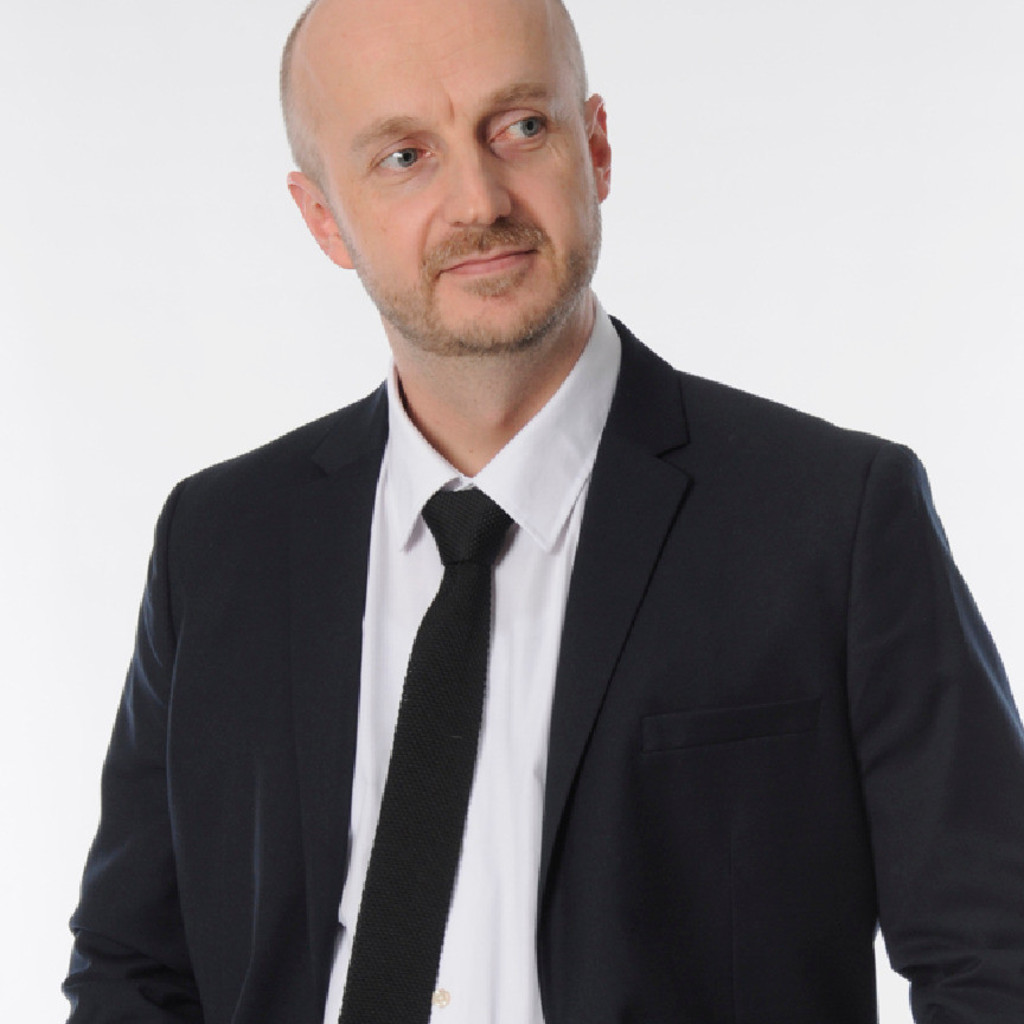 Kristian Kjærgaard Marketing Manager Smartlift A/S XING