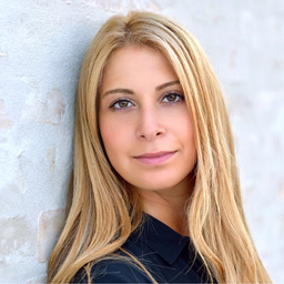 Esra Ilay Okur
