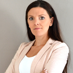 Julia Thumm
