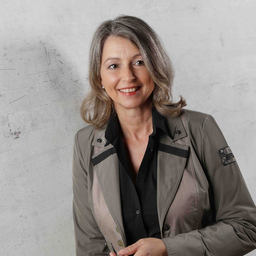Alexandra Clas