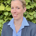 Dr. Nadine Sparrer