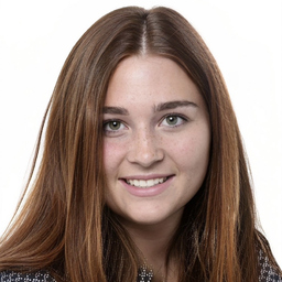Julia Nickenig