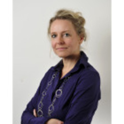 Stephanie Lamprecht