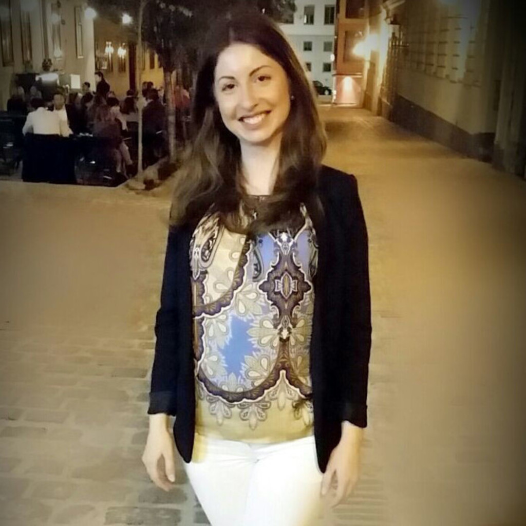 Birgit Berger - Abteilungsleiterin - Peek & Cloppenburg KG Wien | XING